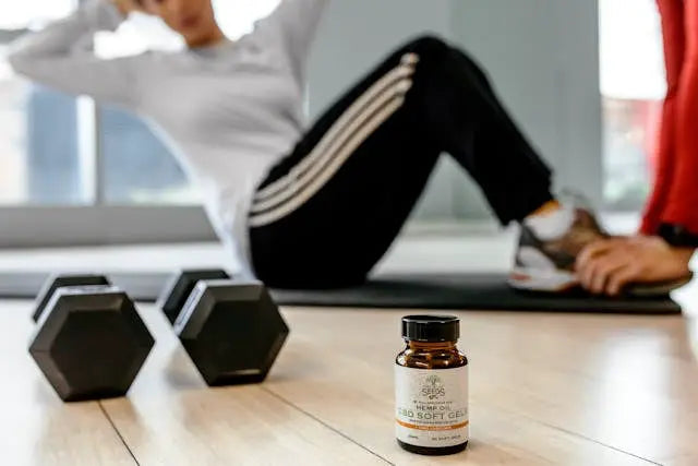 Exploring the Benefits of a Delta-8, Delta-9, and CBD Blend